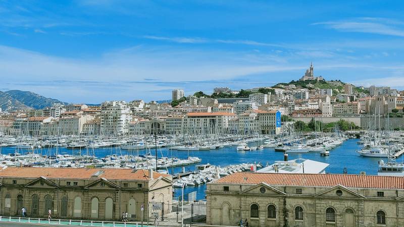 Assurance professionnelle pour les commerces à Marseille